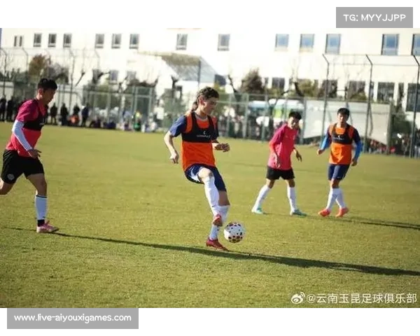 云南玉昆引进邓涵文等实力派内援,阵容厚度显著提升 云南玉昆引进邓涵文等实力派内援,阵容厚度显著提升